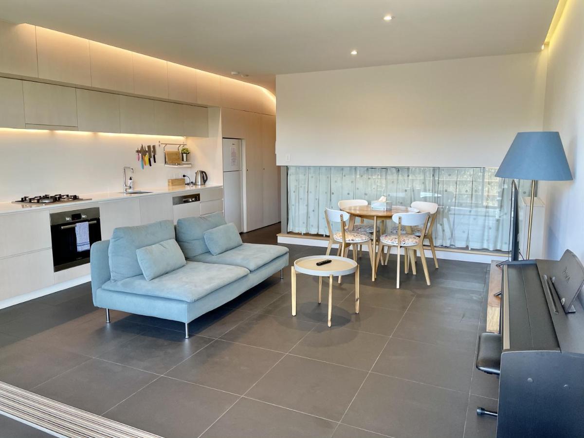 Nishi Holiday Apartments Canberra Exterior photo