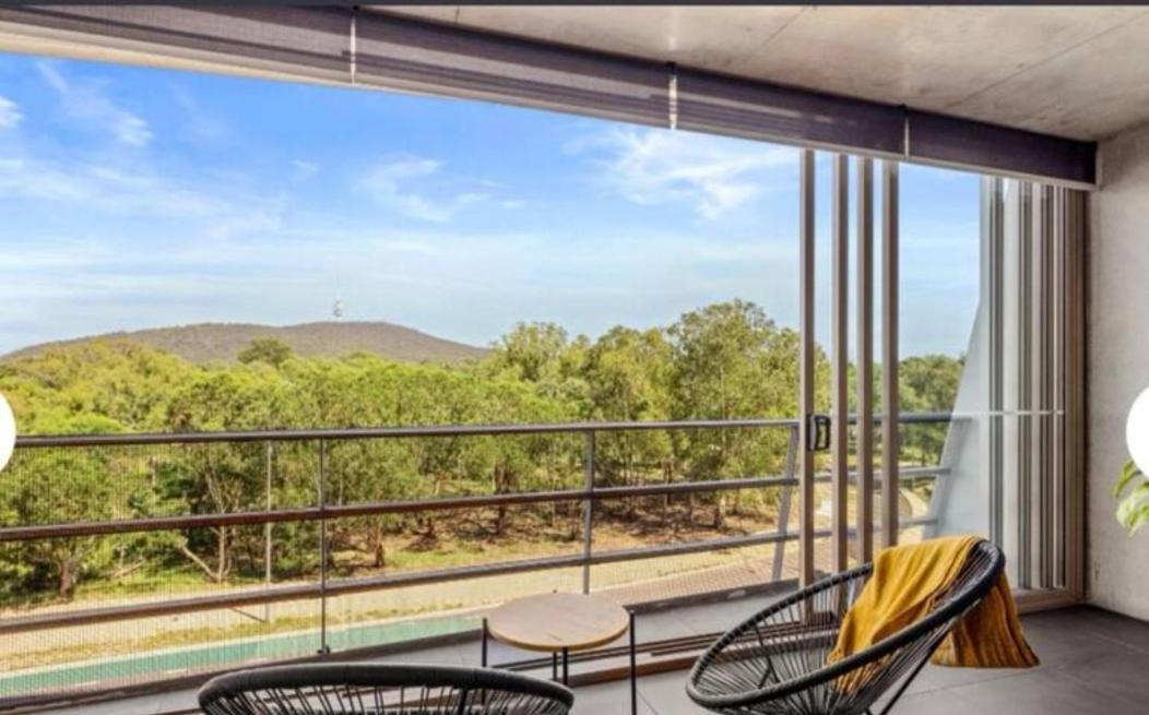 Nishi Holiday Apartments Canberra Exterior photo