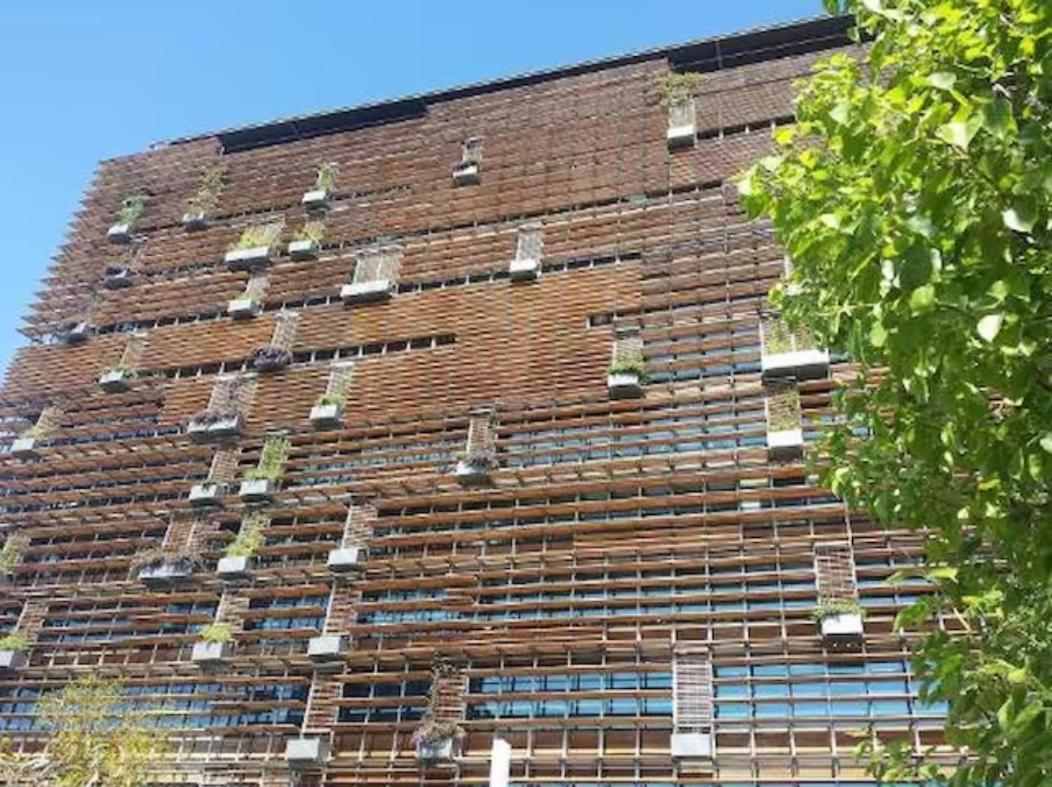 Nishi Holiday Apartments Canberra Exterior photo